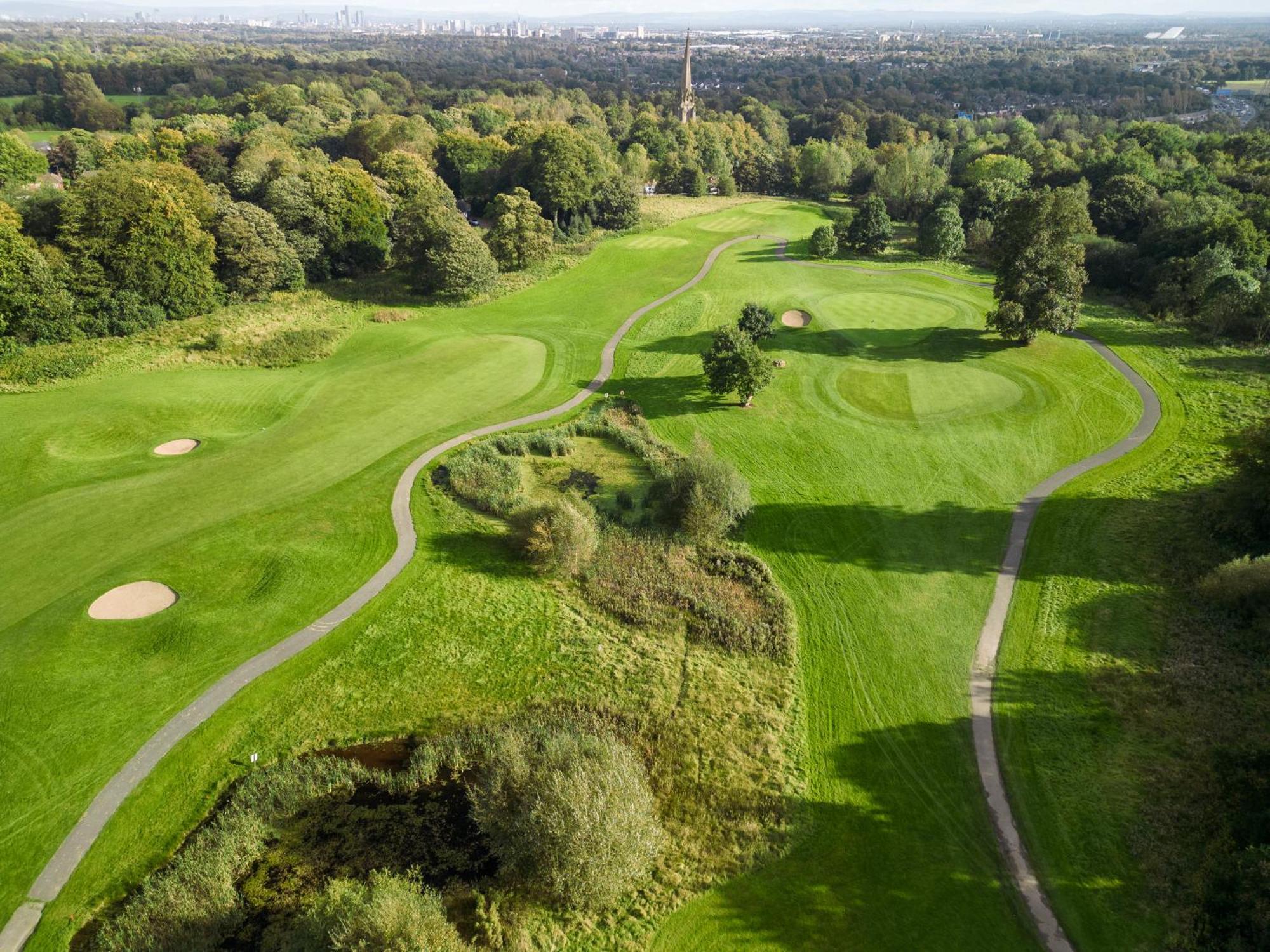 Delta Hotels By Marriott Worsley Park Country Club Exterior foto