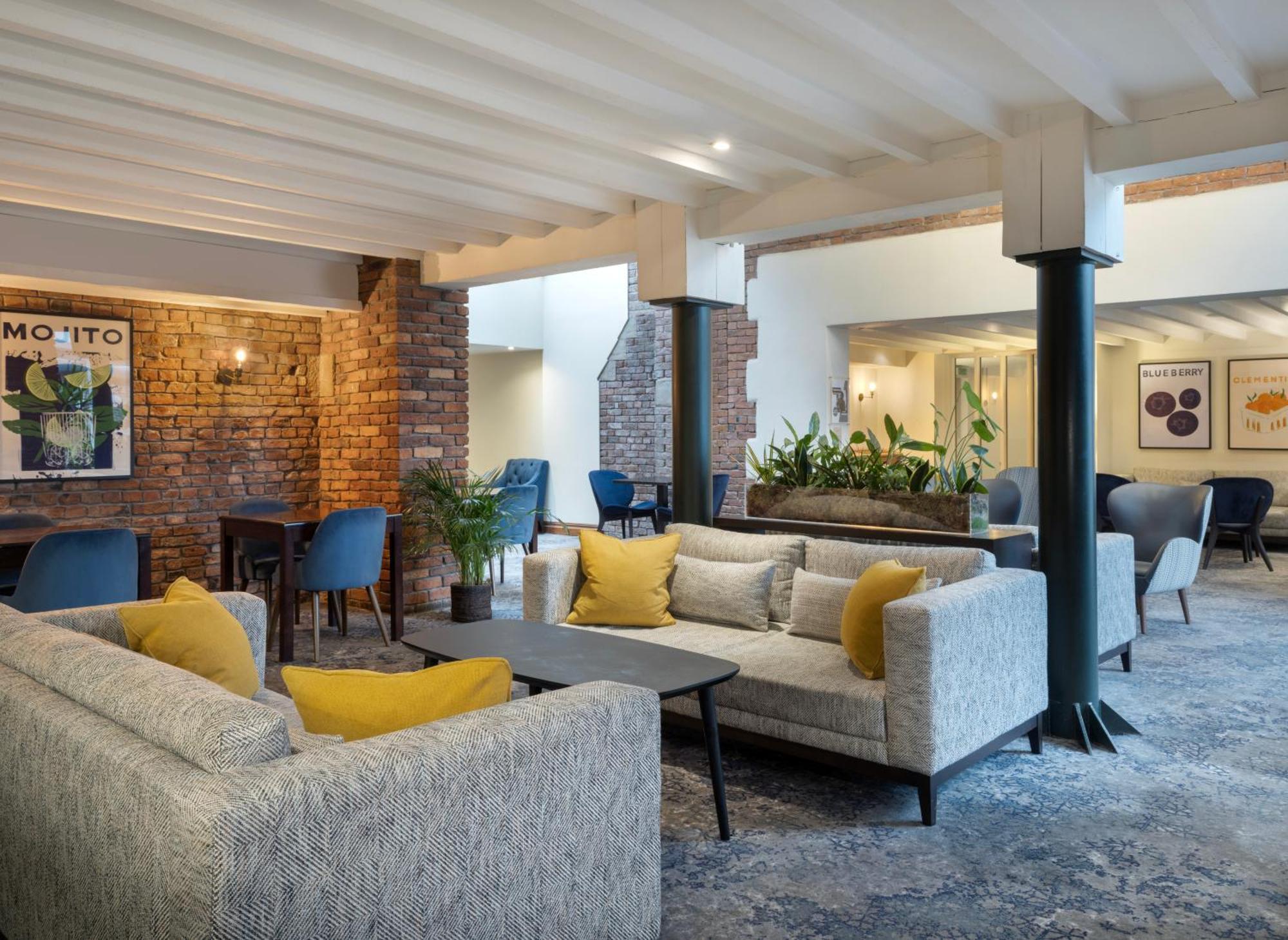 Delta Hotels By Marriott Worsley Park Country Club Exterior foto