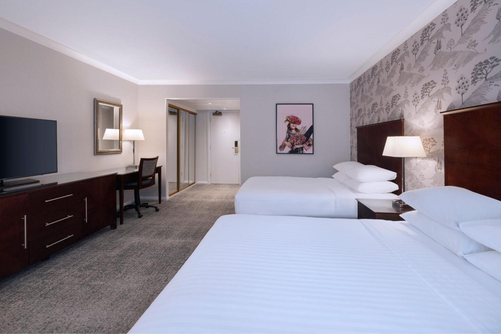 Delta Hotels By Marriott Worsley Park Country Club Exterior foto